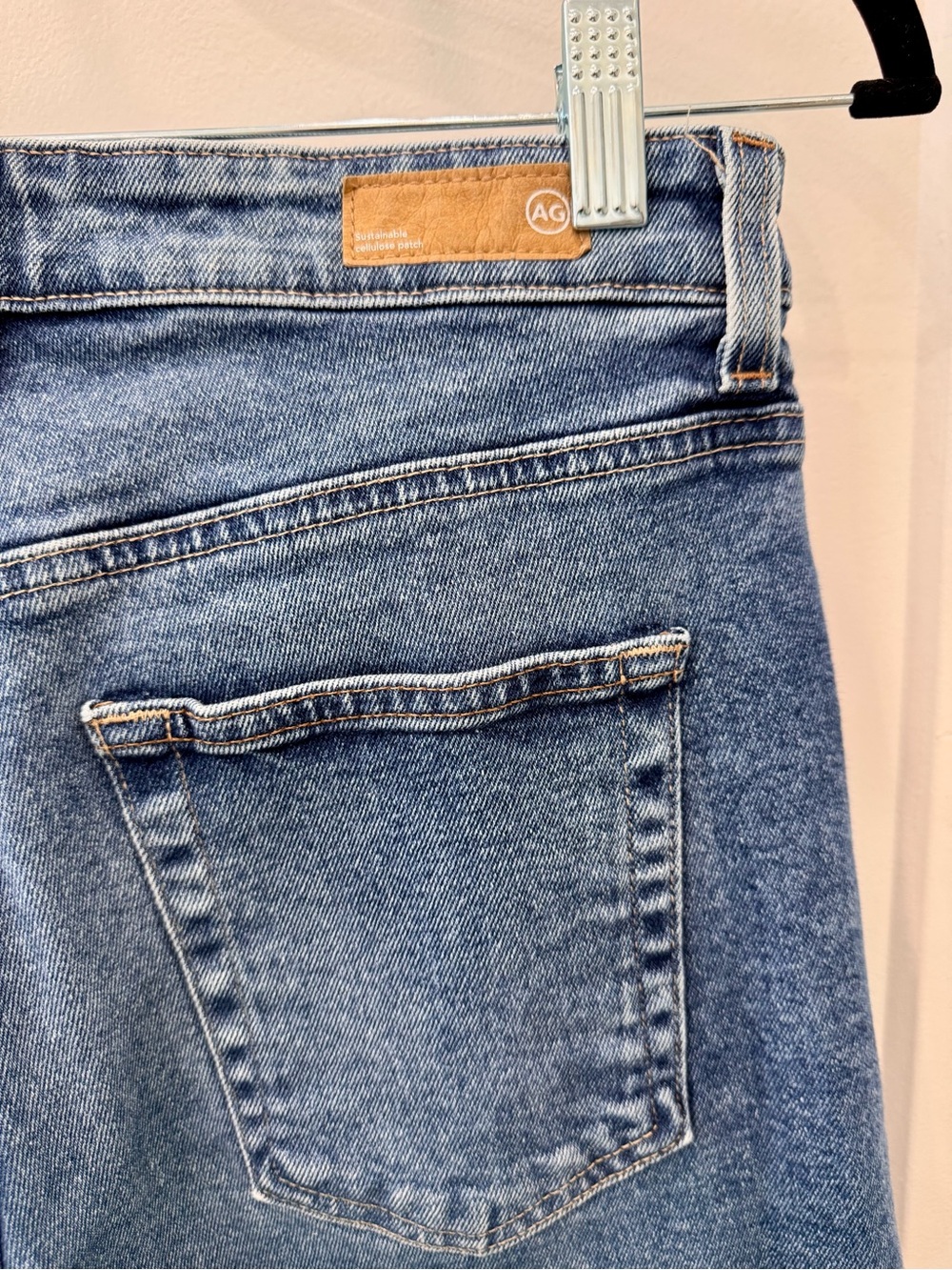 Women’s AG Saige Wide Leg Crop, High Rise - Size 28 - Picture 6 of 7